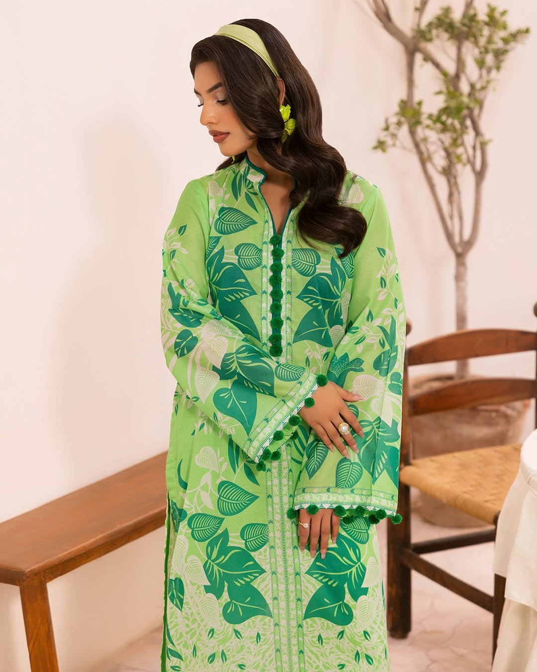 Naqsh 2-Piece Lawn 2025”