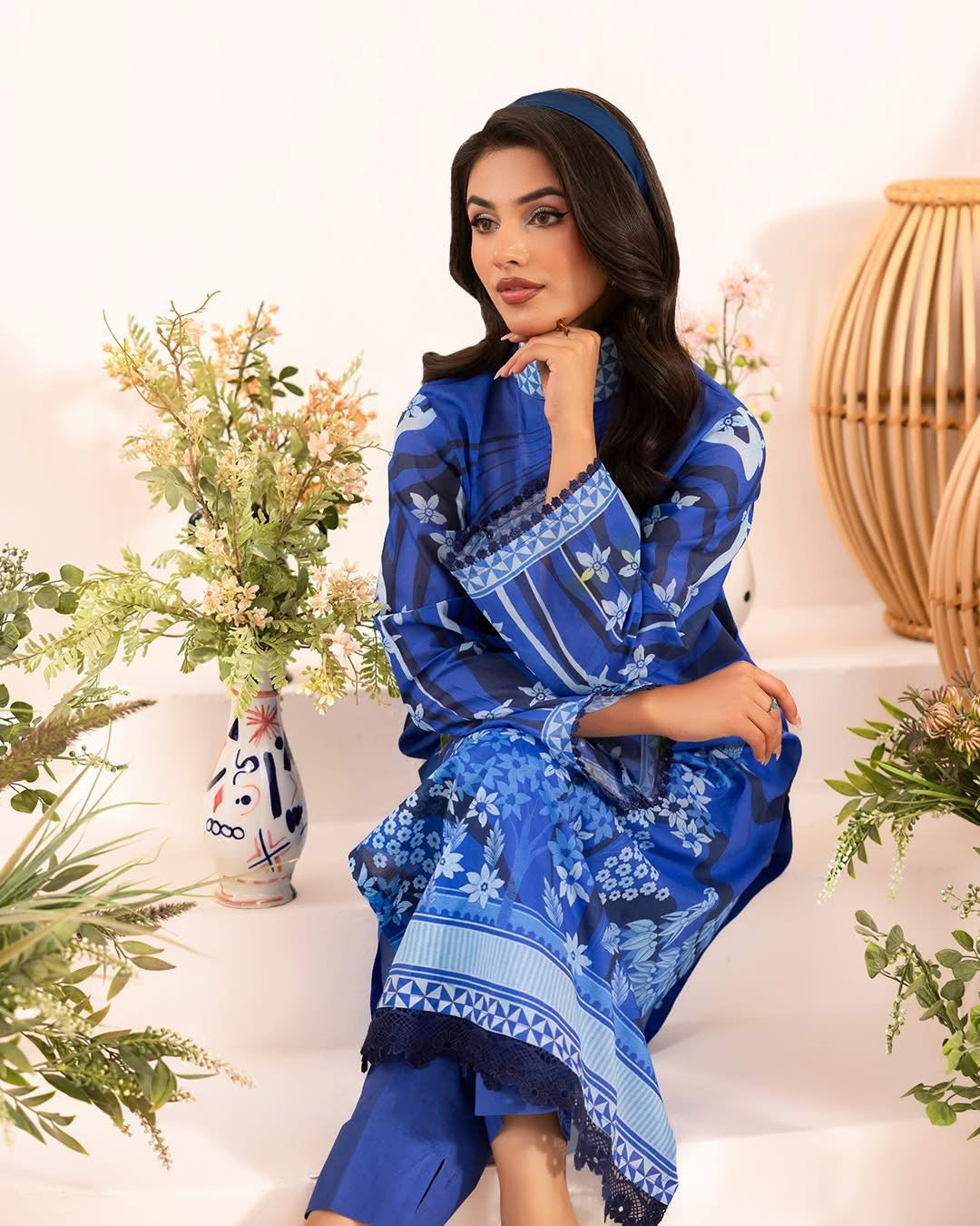 Naqsh 2-Piece Lawn 2025”