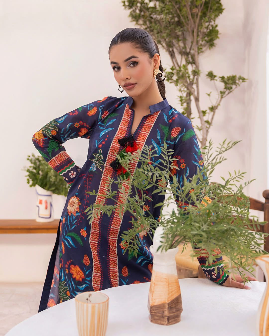 Naqsh 2-Piece Lawn 2025”