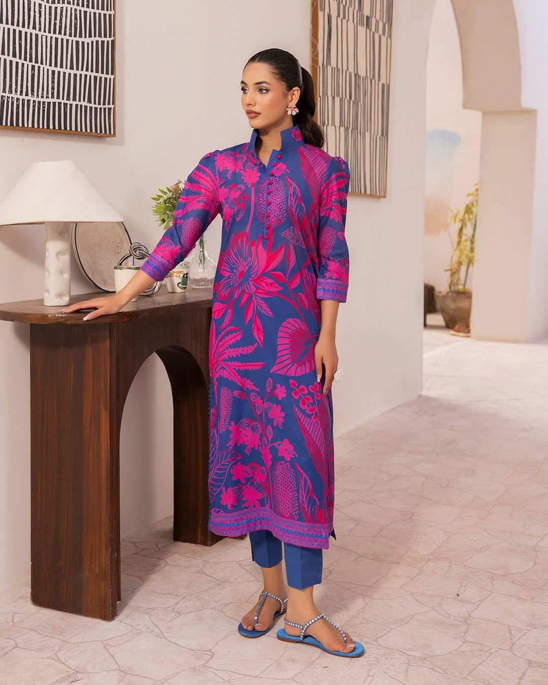 Naqsh 2-Piece Lawn 2025”