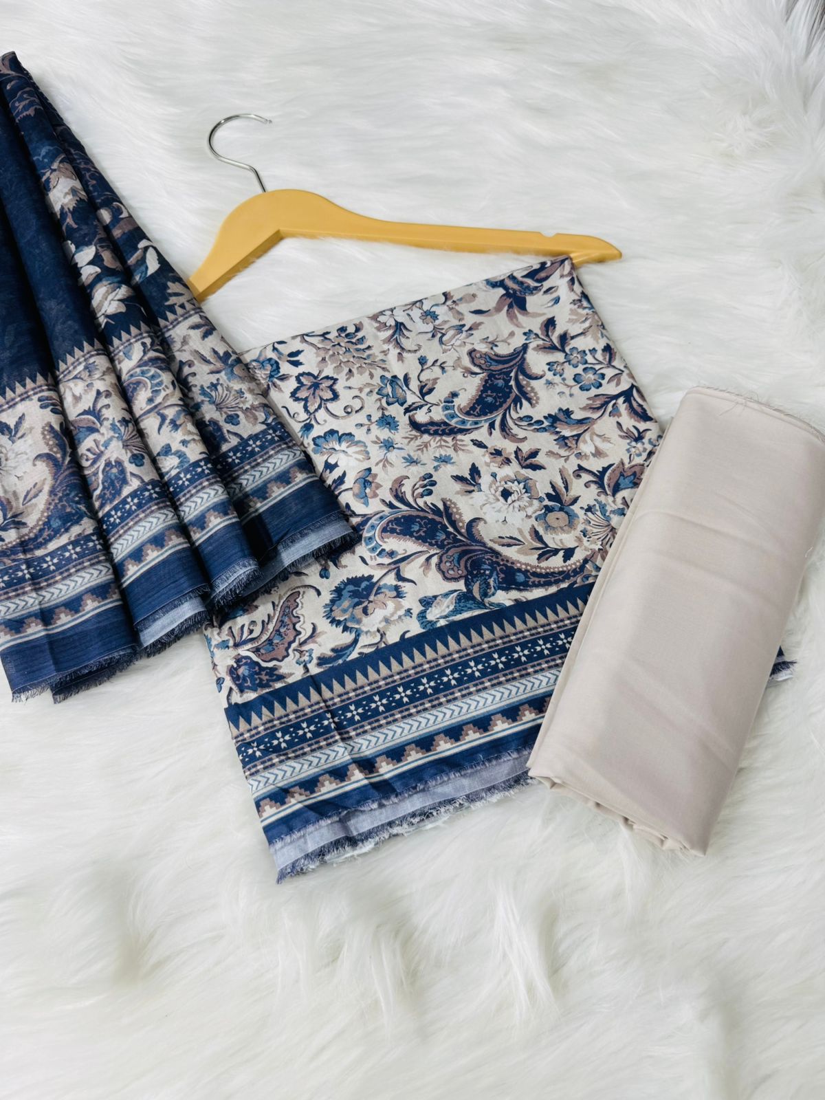Binsaeed Lawn 2025” 3-Piece